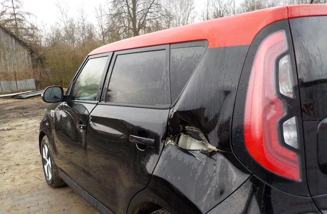 Kia Soul cena 24900 przebieg: 116682, rok produkcji 2015 z Annopol małe 497